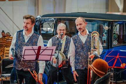 retro motor show