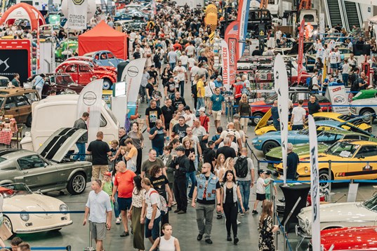 retro motor show
