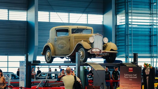 retro motor show